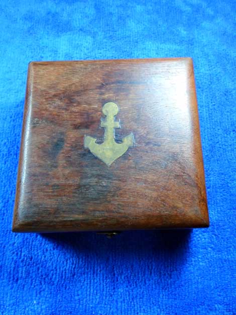 กล่องไม้ประดับทองเหลือง งานเก่า