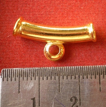 ห่วงกลางโค้งทองแท้ 90  ยาว 2 ซม  นน 1.8 กรัม  เคาะเดียว 