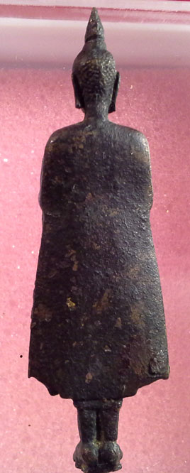 พระยืนปางห้ามสมุทร สวยเก่า ผิวหิ้ง งามมากก ไม่ทราบที่ มีที่มาที่ไปแน่นอน 