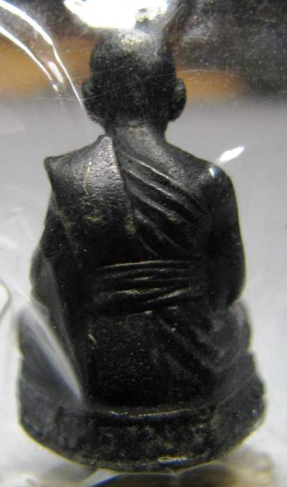 รูปหล่อเหมือนรุ่นแรก หลวงพ่ออุดม วัดพิชัยสงคราม มีจาร