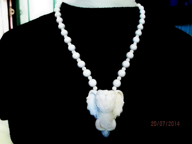 สร้อยงาพร้อมหัวช้างทรงเครื่องอลังการงานสร้าง