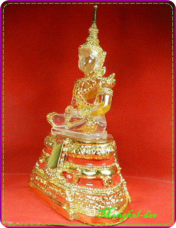 พระแก้วมรกตทรงเครื่อง หน้าตัก 5 นิ้ว หลวงพ่อฤาษีลิงดำ วัดท่าซุง จ.อุทัยธานี (((สภาพสวย ทางร