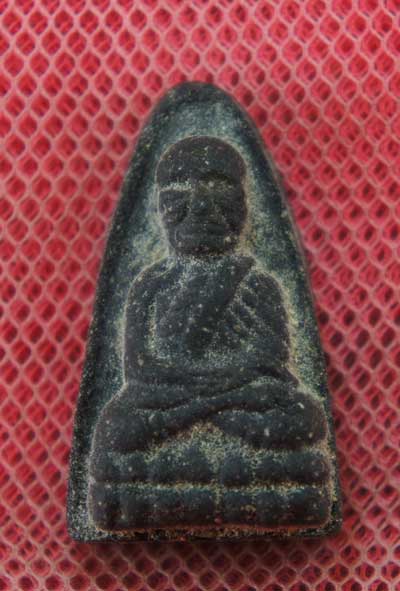 หลวงปู่ทวด วัดท่าไทร จ.สุราษฏร์ฯ ปี 2537 พิมพ์ใหญ่ เนื้อว่านกากยายักษ์ อาจารย์นอง วัดทรายขาว ปลุกเสก