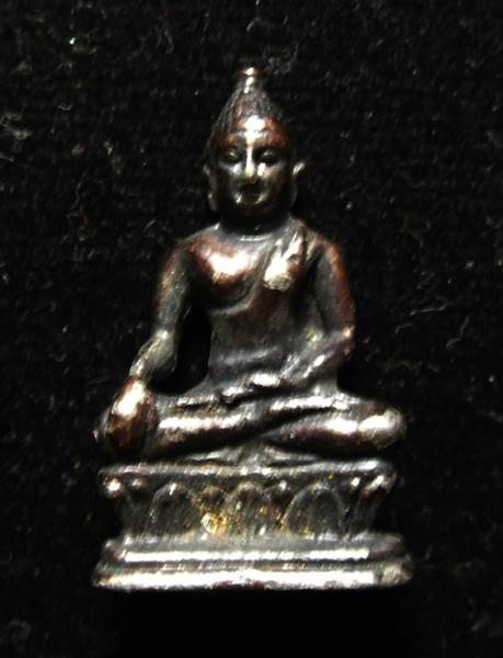 พระพุทธสิหิงค์ หลวงพ่อคล้าย วาจาสิทธิ์ วัดพระธาตุน้อย ปี2511