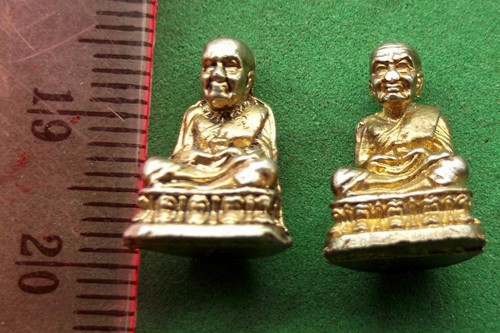 หลวงปู่ทวด (แดง 20 บาท) NB697
