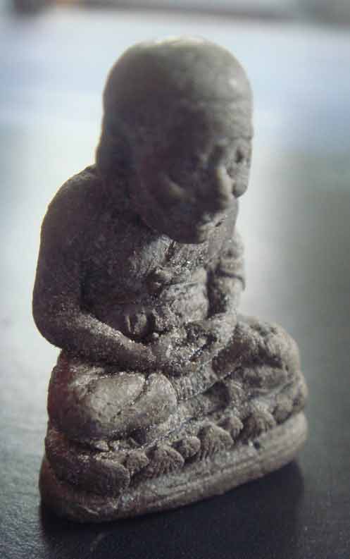 หลวงปู่ทวด ลอยองค์เนื้อว่านวัดสะบ้าย้อย จ.สงขลา ปี 39