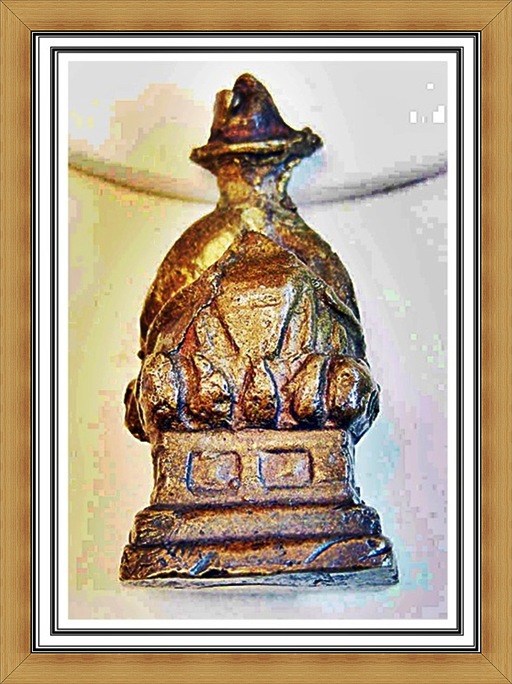 รูปเหมือนพระเจ้าตากสินมหาราช วัดสุทัศน์