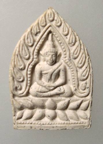 เคาะเเรก 20 บาทเลยค่ะ พระผงเจ้าสัวหลังหลวงปู่ชอบ วัดป่าโคกมน จ.เลย
