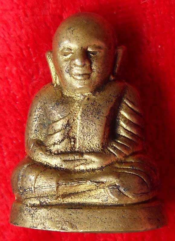 รูปหล่อหลวงพ่อเงิน