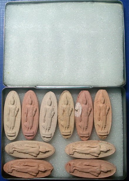 *** พระลีลา 25 ศตวรรษ จัดไป 10 องค์...พร้อมกล่องใส่ครับ *** 