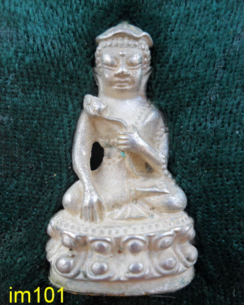 พระกริ่งชินบัญชรมหาอุปคุต หลวงปู่คำบุ คุตตจิตโต วัดกุดชมภู