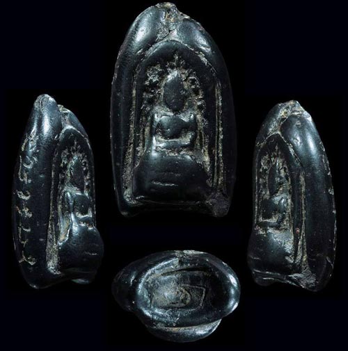 พระกริ่งคลองตะเคียนพิมพ์หน้าใหญ่ไหล่ยกนิยมสุด