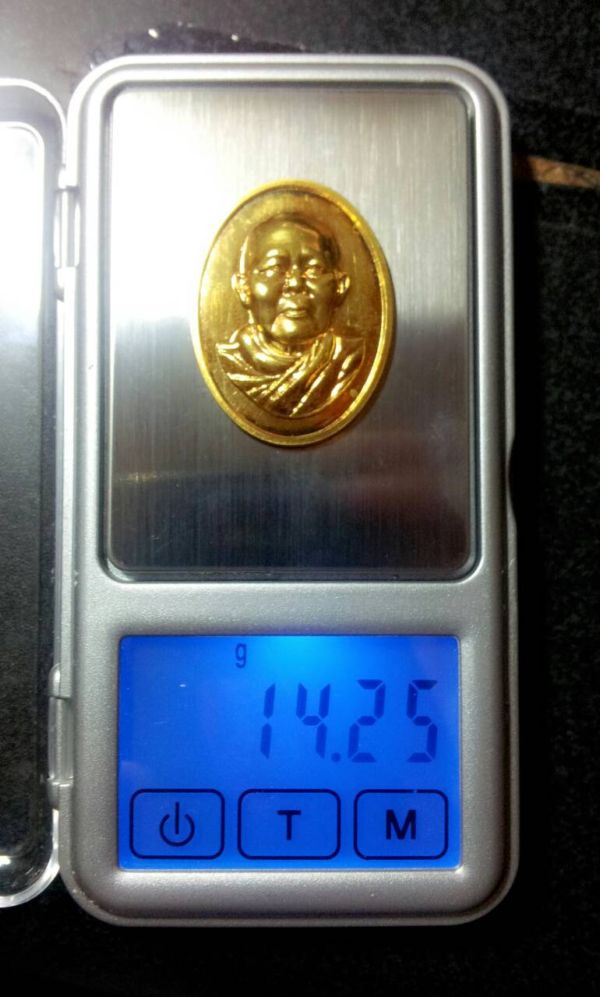 เหรียญทองคำ พระอาจารย์ประสิทธิ์  บุญญมากโร วัดป่าหมู่ใหม่ อ.แม่แตง จ.เชียงใหม่ พ.ศ. 2555 