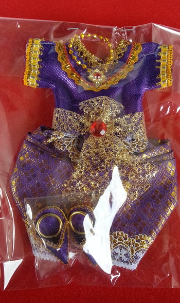 ชุดสำหรับลูกๆ กุมารทอง ค่ะ เคาะเดียวแดงค่ะ