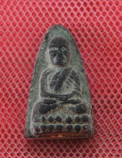 หลวงปู่ทวด วัดท่าไทร จ.สุราษฏร์ฯ ปี 2537 พิมพ์ใหญ่ เนื้อว่านกากยายักษ์ อาจารย์นอง วัดทรายขาว ปลุกเสก