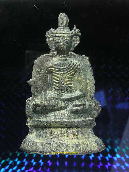 พระเชียงแสนศิลปพม่า เนื้อตะกั่วสนิมแดง