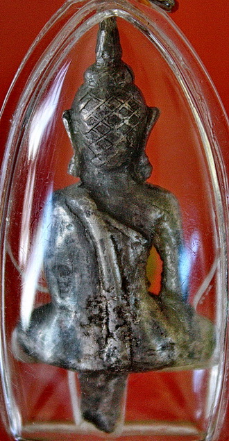 ยอดธงเนื้อเงิน สมัยอยุธยา หน้าตัก 2.2 เซ็นต์ฺ สูงประมาณ 4.3 เซ็นต์