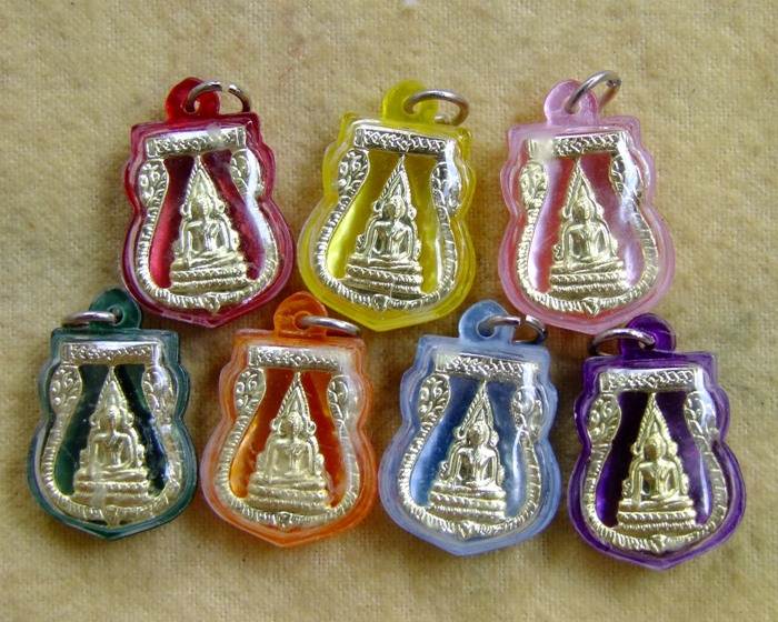 พระพุทธชินราช งานผูกพัทธสีมา ปี 17 ครบชุด 7 สี  (3)