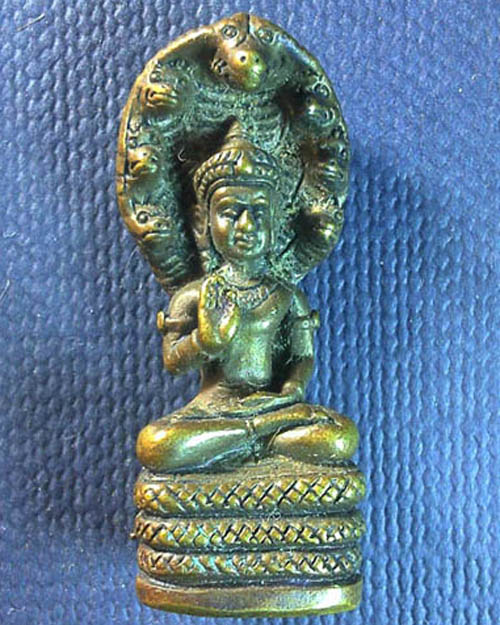 จตุคามรามเทพหลักเมืองพุทธาคมเขาอ้อ ปี๒๕๔๙ + องค์ปรกพญางู