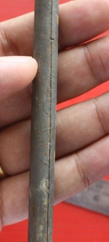 ตะกรุดหลวงพ่อเงิน วัดดอนยายหอม เนื้อตะกั่วน้ำนม ยาว 5 นิ้ว มาตรฐาน ไม่มีการถักเชือกนะครับ ตัวจริงเสี