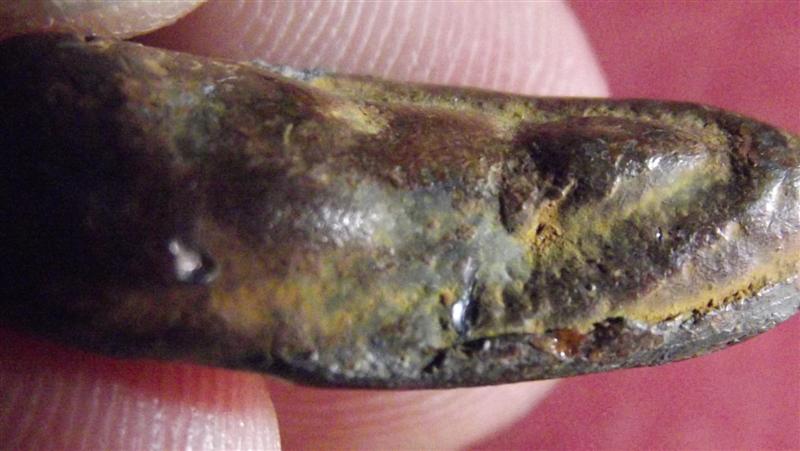 พระรอดกรุหนองมนชินตะกั่วสนิมแดง