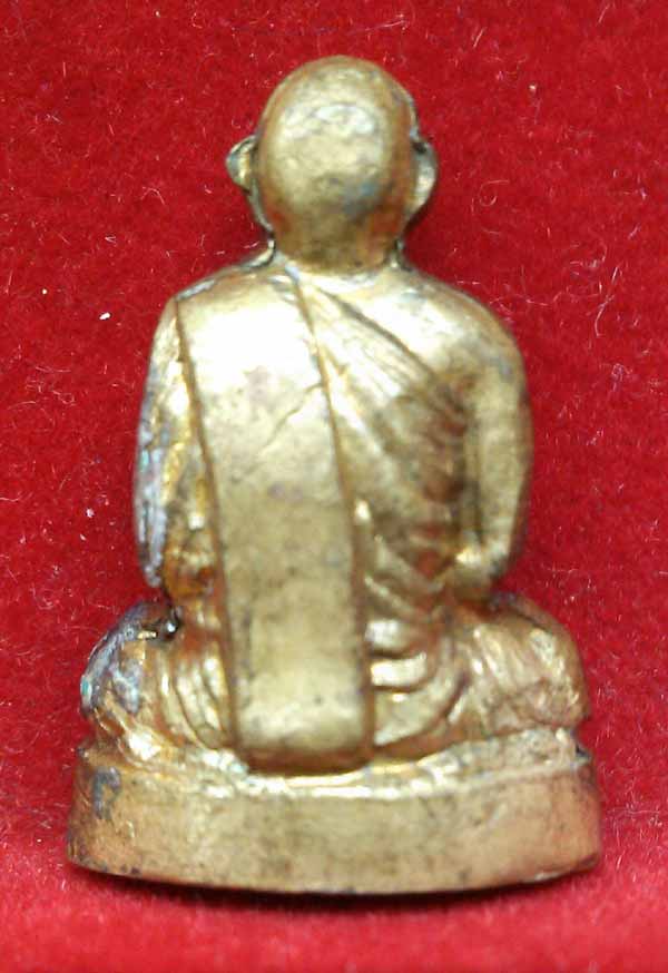 *รูปเหมือนปั๊ม อุดกริ่ง ปี๒๕๐๕ พิมพ์หน้าแก่(นิยม)..ลพ.ขอม วัดไผ่โรงวัว*