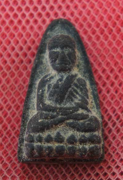 หลวงปู่ทวด วัดท่าไทร จ.สุราษฏร์ฯ ปี 2537 พิมพ์ใหญ่ เนื้อว่านกากยายักษ์ อาจารย์นอง วัดทรายขาว ปลุกเสก