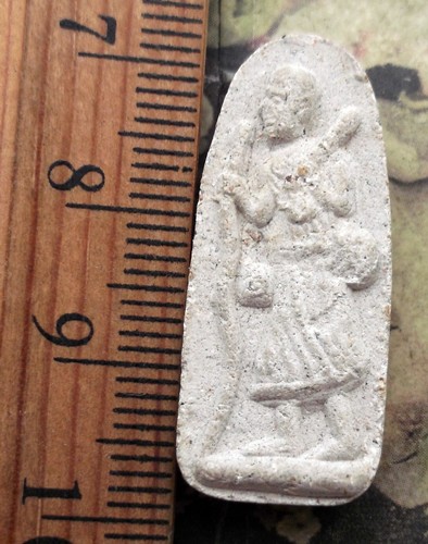 10 บาท กับ พระผงวัดปาดบ่อ ...AD683