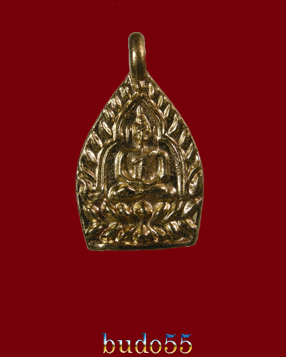 เจ้าสัวน้อย วัดกลางบางแก้ว รุ่นสาม เนื้อทองทิพย์