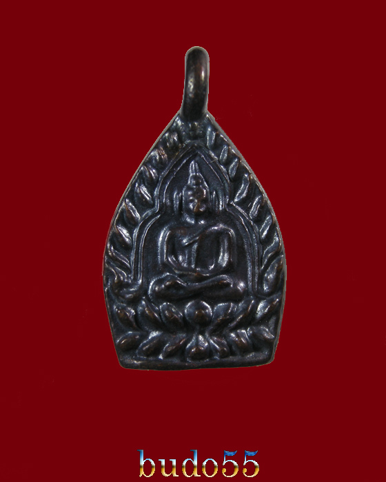 เจ้าสัวน้อย วัดกลางบางแก้ว รุ่นสาม เนื้อทองแดง