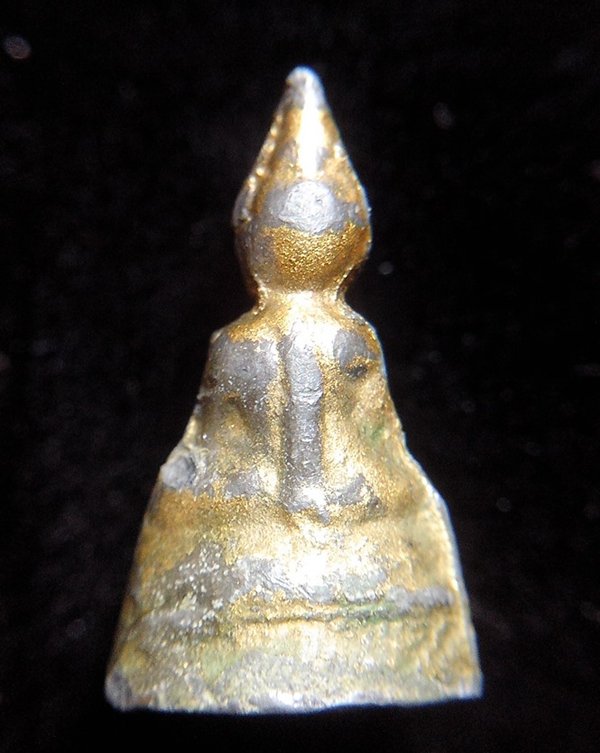 พระเนื้อตะกั่ว หลวงพ่อดำ วัดกุฏีฯ ปราจีนบุรี 