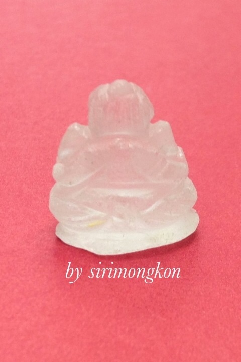 พระพิฆเนศลอยองค์ เนื้อไวท์ควอยส์ (White Quartz) จากประเทศพม่า(Burma) งานHandmade (เคาะเดียว)#1