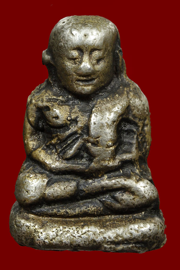 รูปหล่อหลวงพ่อเงินวัดใหม่คำวัน เนื้อเงิน