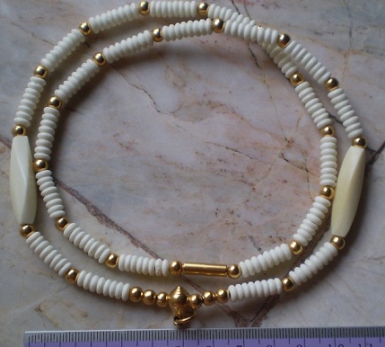 สร้อยกระดูกช้าง สลับเม็ดสแตนเลสชุบทอง   หัวขุน  เคาะเดียว   