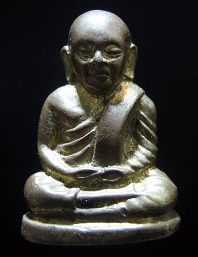 รูปหล่อหลวงพ่อเงินบางคลาน หลวงพ่อเปรื่อง สร้างปลุกเสก ปี15