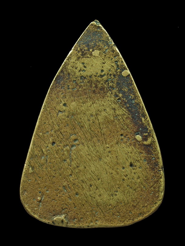 เหรียญหล่อหยดน้ำ หลวงพ่อน้อย วัดศรีษะทอง พิมพ์ข้างกนกนิยม ปี 2487