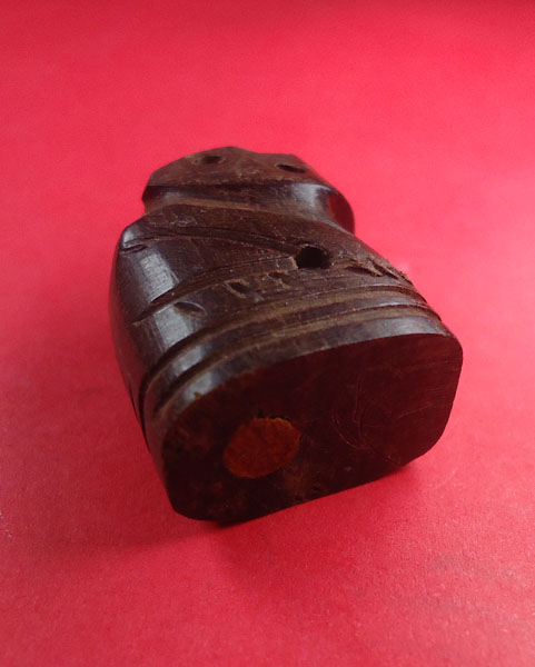  เสือไม้พยุง หลวงพ่อเปิ่น วัดบางพระ นครปฐม รุ่นไตรมาส ๔๔ เคาะเดียว ๒