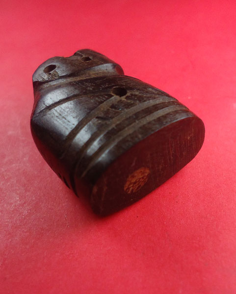  เสือไม้พยุง หลวงพ่อเปิ่น วัดบางพระ นครปฐม รุ่นไตรมาส ๔๔ เคาะเดียว ๓