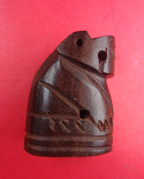 เสือไม้พยุง หลวงพ่อเปิ่น วัดบางพระ นครปฐม รุ่นไตรมาส ๔๔ เคาะเดียว ๖