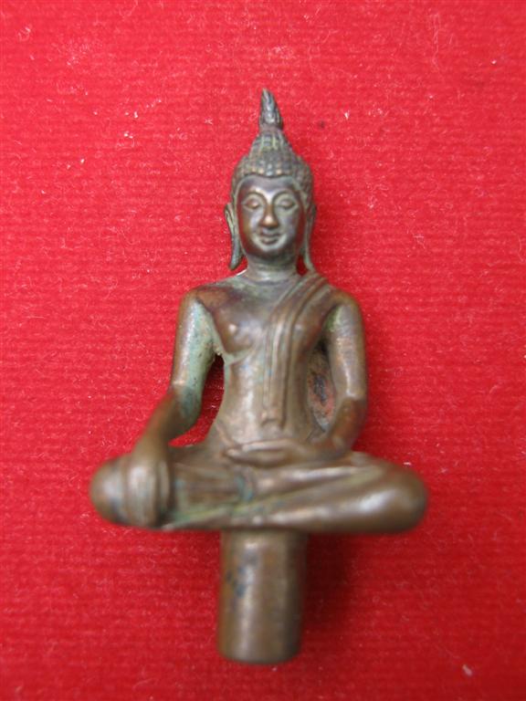 พระยอดธงรุ่น9มหามงคล เนื้อนวะ รุ่นแรก วัดอรุณราชวราราม (วัดแจ้ง) กทม.