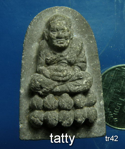 20 หลวงปู่ทวด ไม่ทราบที่ พิมพ์แบบนี้ไม่ค่อยเจอ องค์ค่อนข้างใหญ่