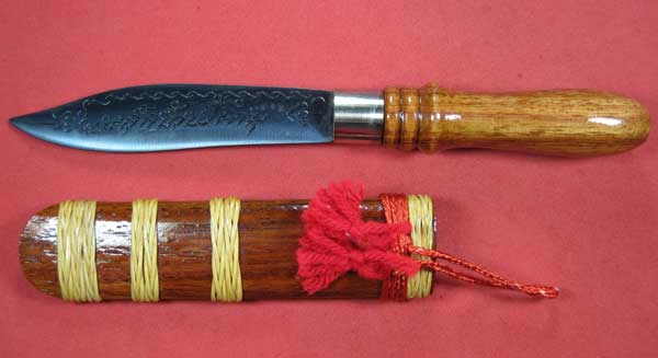 มีดหมอน้ำพี้ (พิมพ์เล็ก)ยาวรวมด้าม 6-7 นิ้ว แชมป์วัดใจ หลวงปู่คำบุ คุตฺตจิตฺโต อ.พิบูล จ.อุบลราชธานี