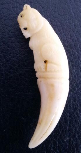 เขี้ยวเสือ หลวงพ่อเปิ่น วัดบางพระ 