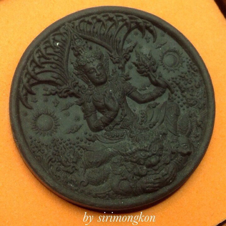 พระเทวราชโพธิสัตว์ จตุคามรามเทพ อภิปัญญามหาเศรษฐี ขนาด 3.5 ซม. รูปแบบงานศิลปะ อาจารย์เฉลิมชัย