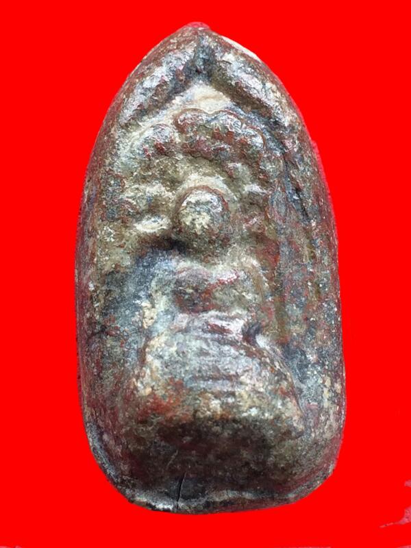 หลวงพ่อเนียม  พิมพ์พระคลองตะเคียน 