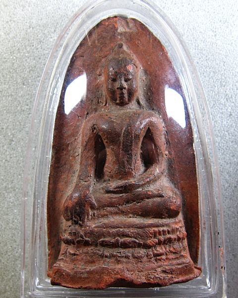 พระพุทธ(ตัด) ปางมารวิชัย เนื้อดิน