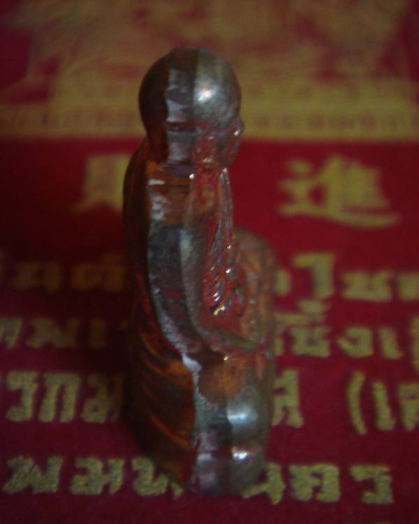 รูปเหมือนปั้มรุ่นแรกพระมหาสุรศักดิ์ ๒๕๕๕ เนื้อทองแดง จารหลังและใต้ฐาน