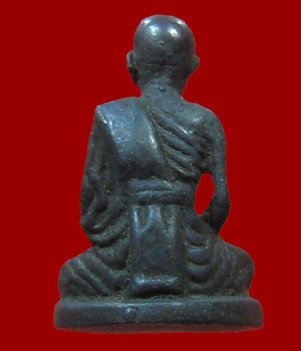 รูปหล่อ เกจิอาจารย์ ไม่รู้ที่