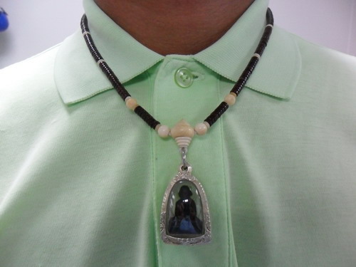 สร้อยกะลา+งาช้างขนาด50.5เซ็นติเมตร(ไม่รวมพระนะครับ)   