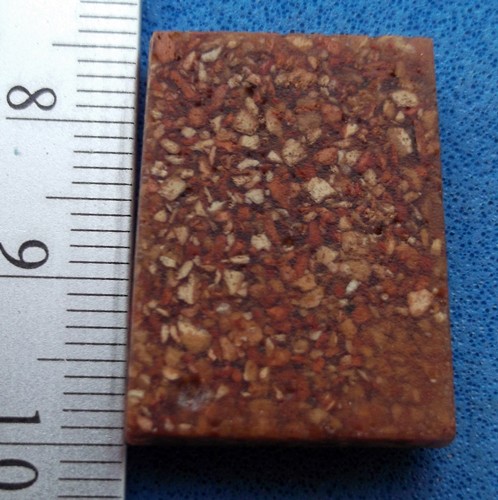 10 บาท กับ ผงกระเบื้องหลังคาโบสถ์ หลวงพ่อพุทธโสธร ...OB47